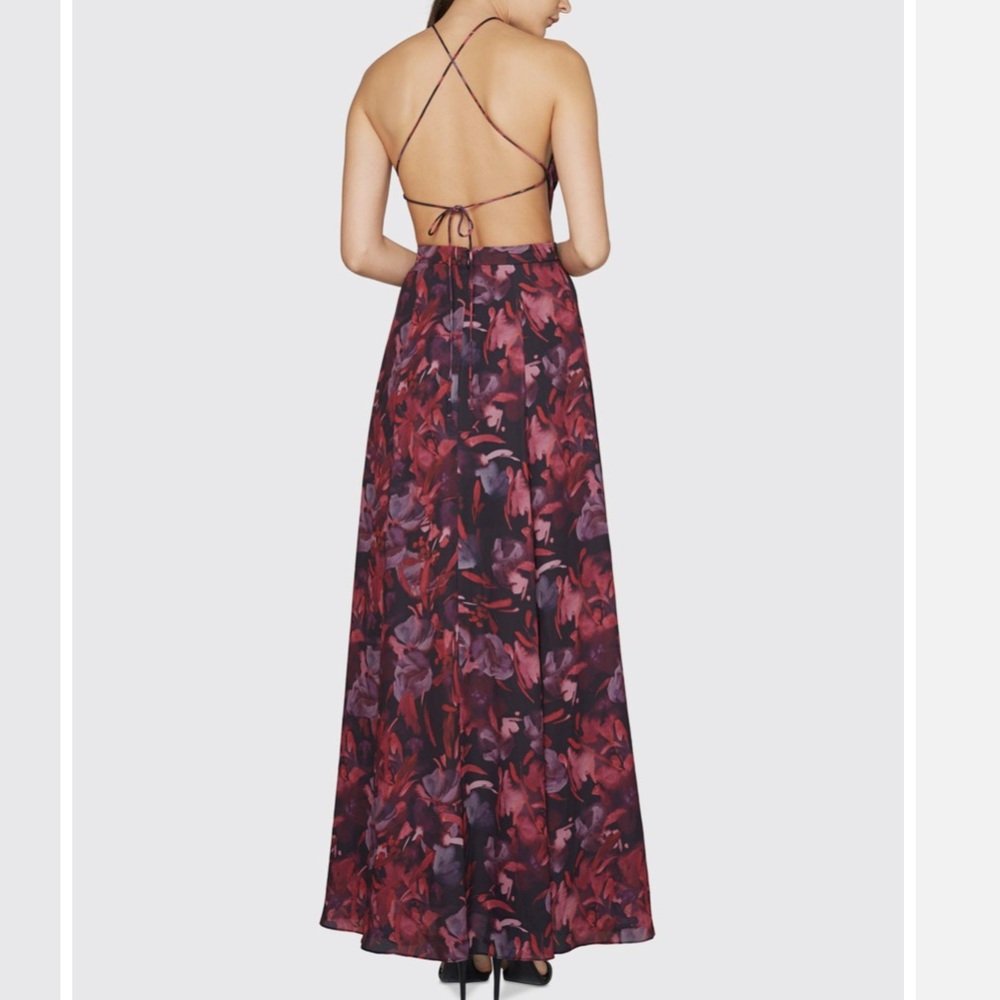 Fame and Partners Abstract Print Open Back Gown w/ Slit Wedding Guest | Size 0 - Picture 3 of 10